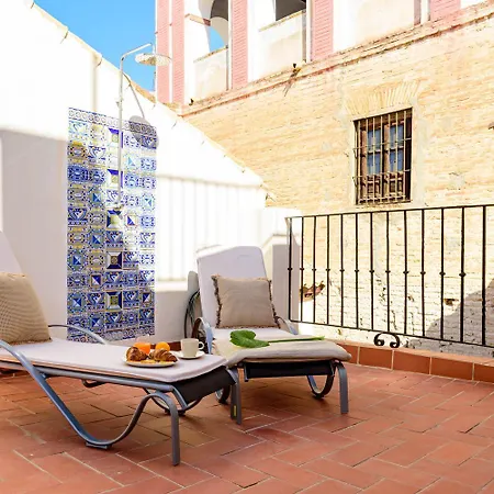 Casa De Venerables Villa Sevilla